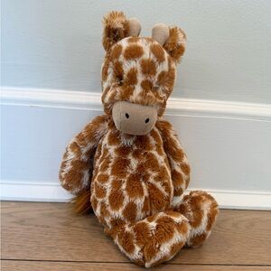 Jellycat Bashful Giraffe Plush - Medium